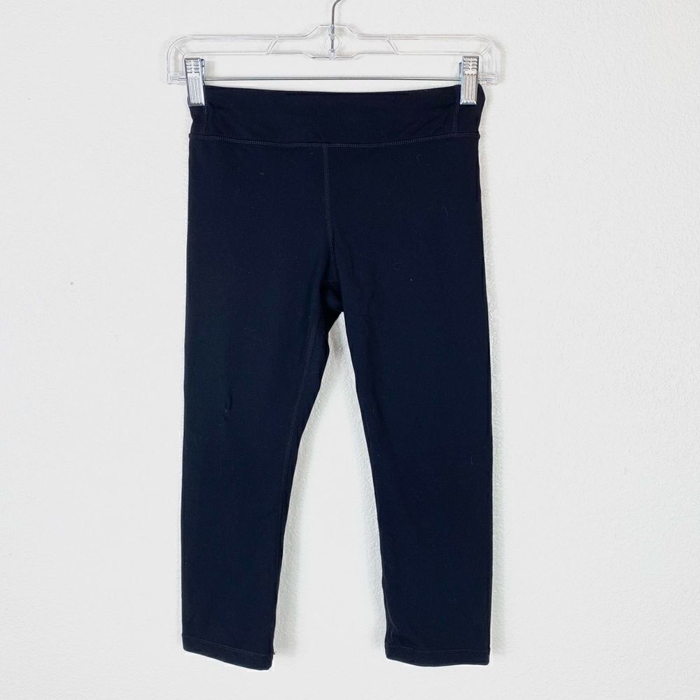 Athleta Girl Black Capri Leggings